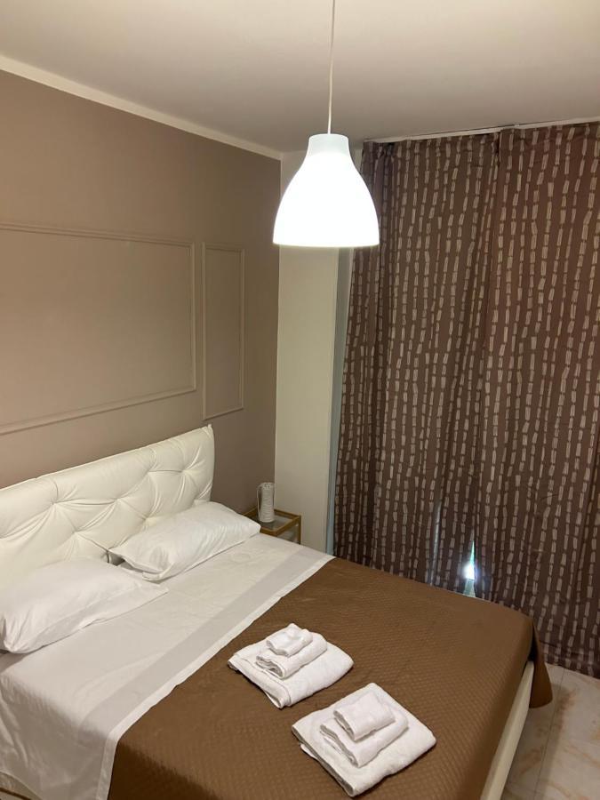 Hotel Happy Fly Neapel Exterior foto